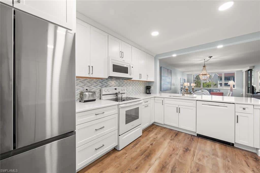 979 Gulf Dr #242, Sanibel, photo 8