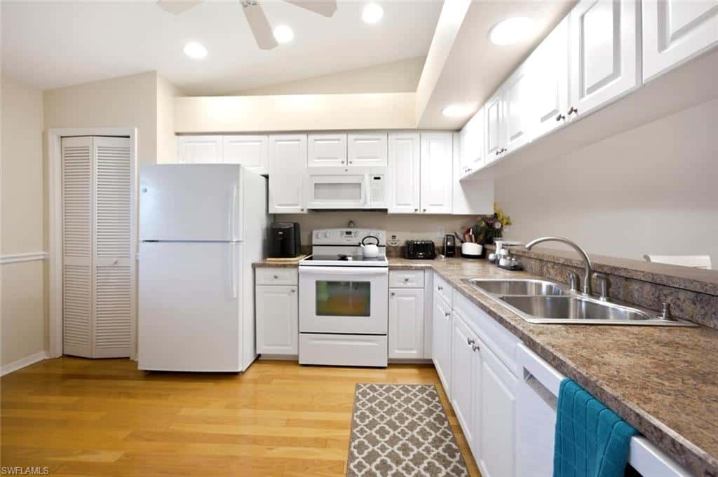7360 Saint Ives Way #2301, Naples, photo 19