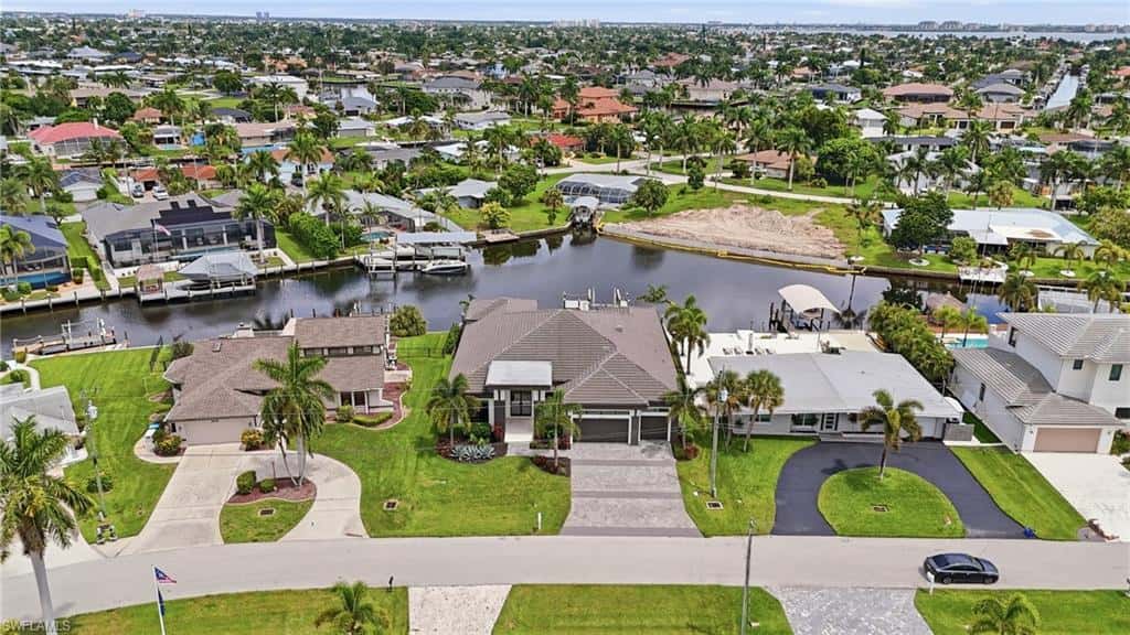 4949 Seville Ct, Cape Coral, photo 44