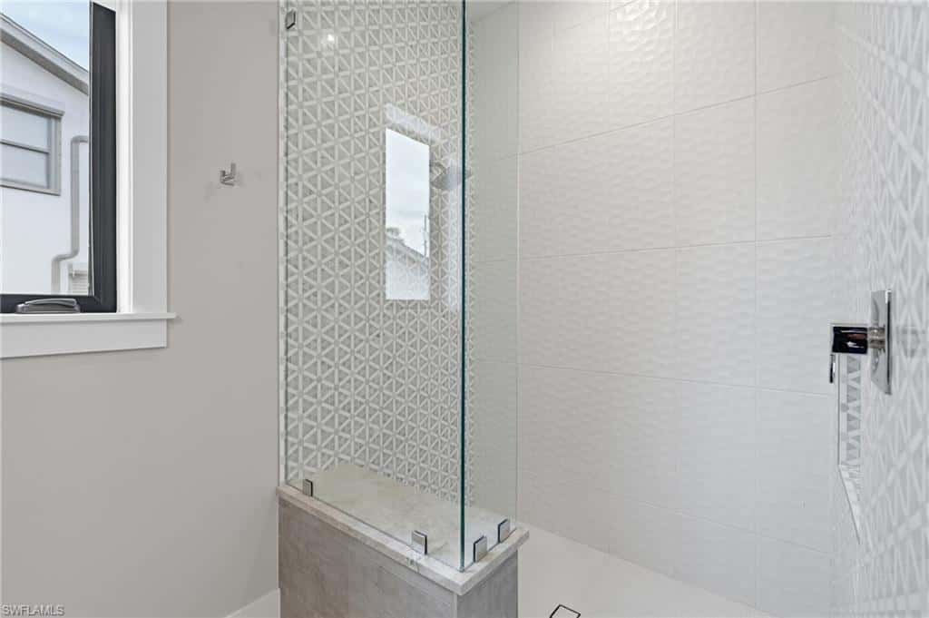 4949 Seville Ct, Cape Coral, photo 29