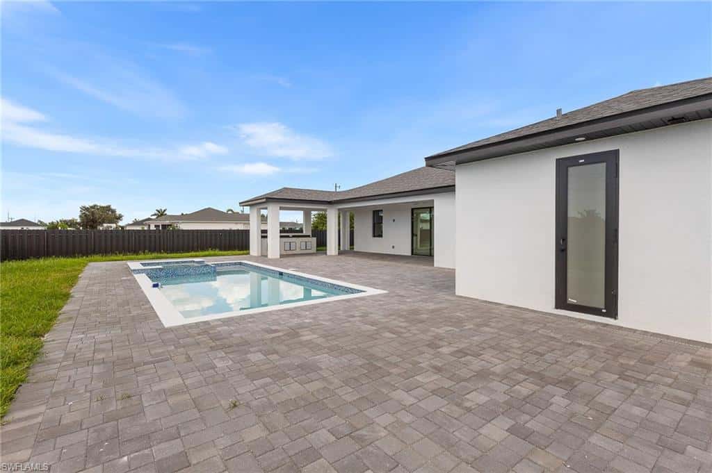 1018 Juanita Pl, Cape Coral, photo 35