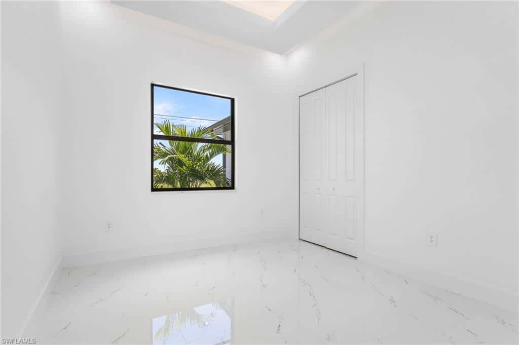 1018 Juanita Pl, Cape Coral, photo 21