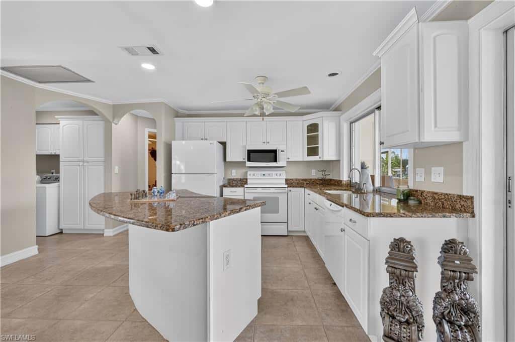 13512 Caribbean Blvd, Fort Myers, photo 9
