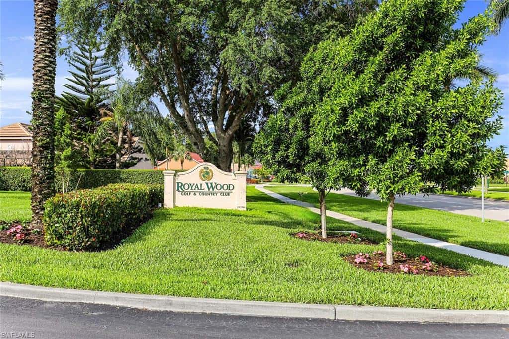 6022 Westbourgh Dr, Naples, photo 32