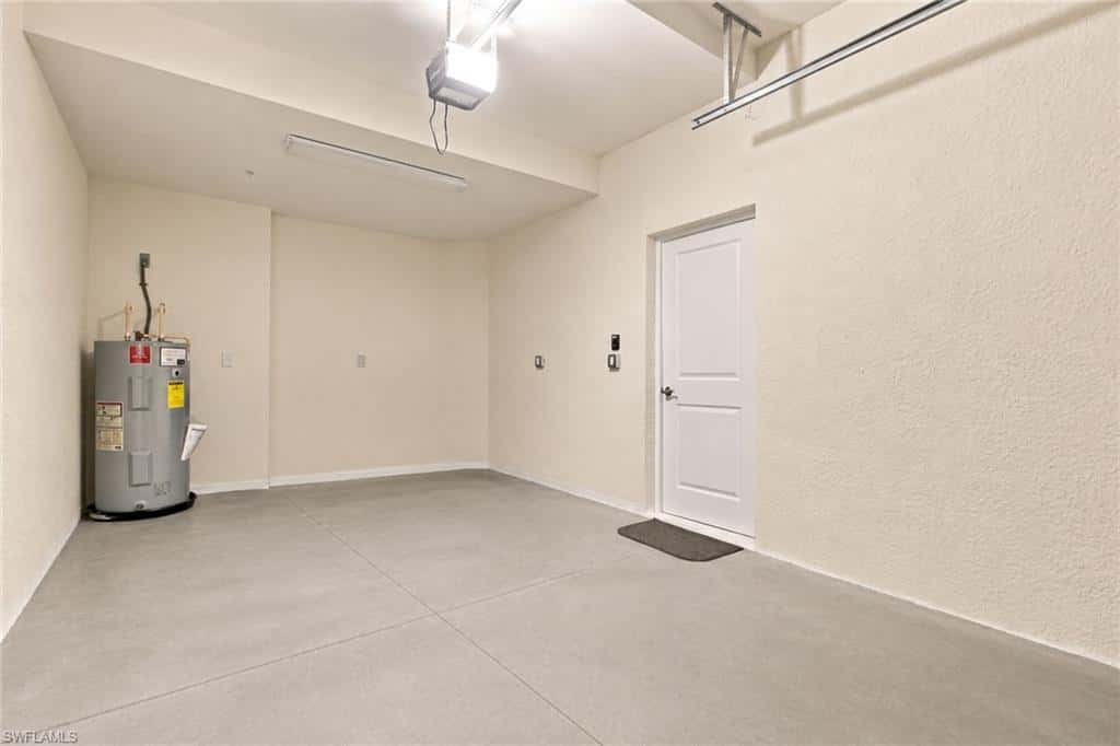 15157 Palmer Lake Cir #202, Naples, photo 28