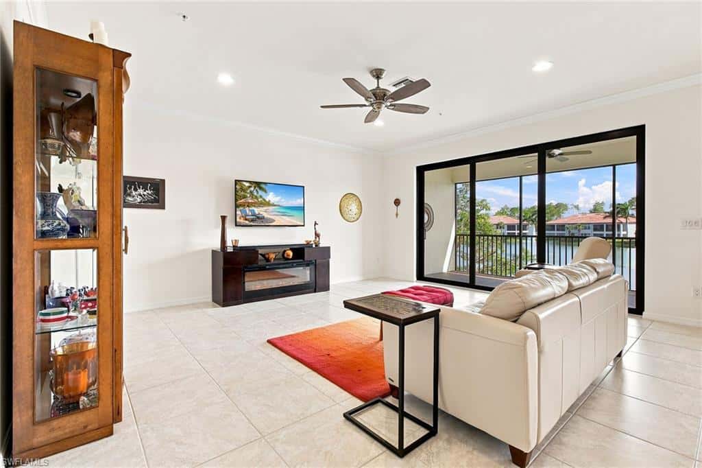 15157 Palmer Lake Cir #202, Naples, photo 14