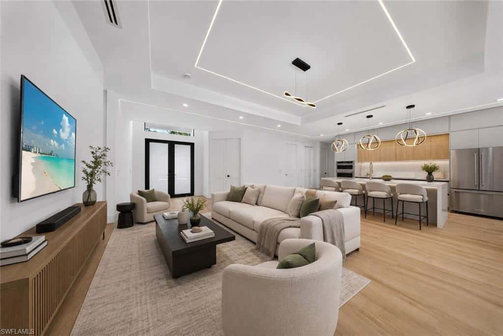 533 6th St, Naples, photo 6