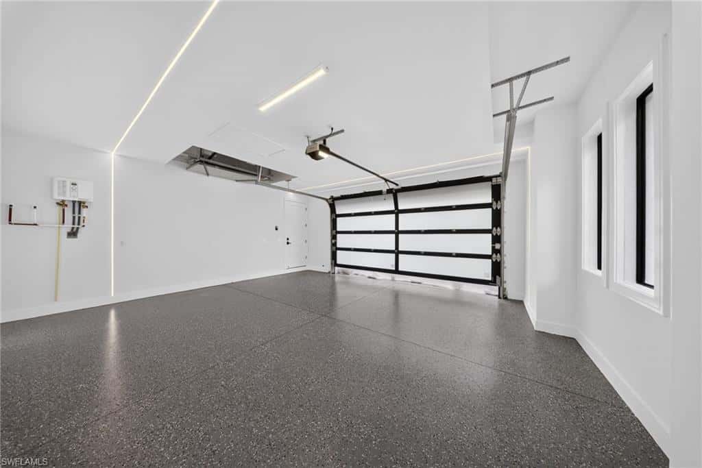533 6th St, Naples, photo 24