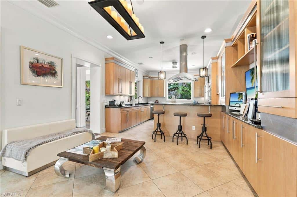 1205 Caloosa Dr, Fort Myers, photo 6