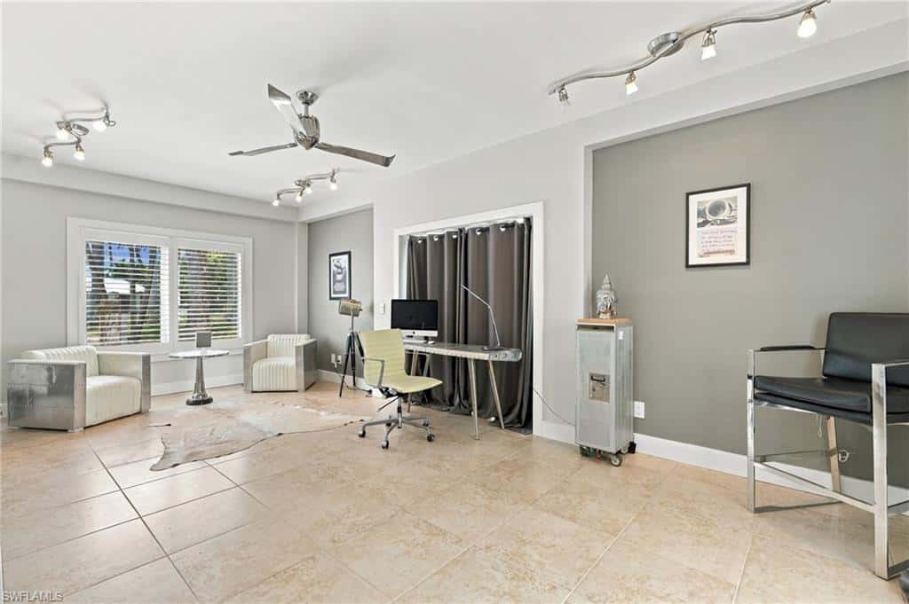 1205 Caloosa Dr, Fort Myers, photo 9
