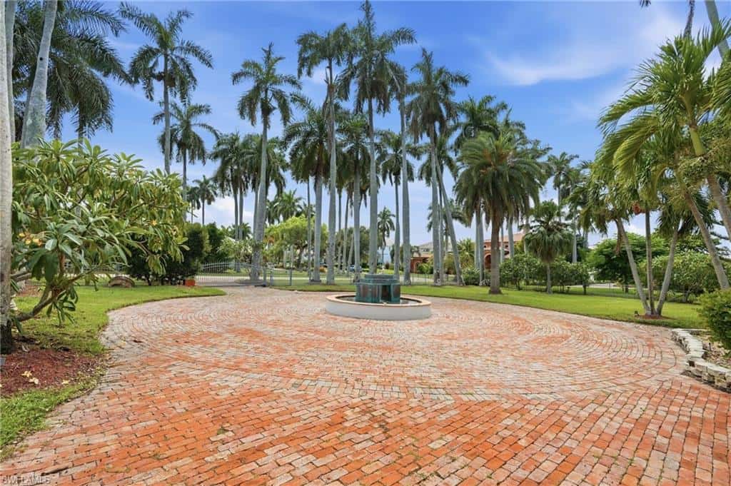 1205 Caloosa Dr, Fort Myers, photo 25