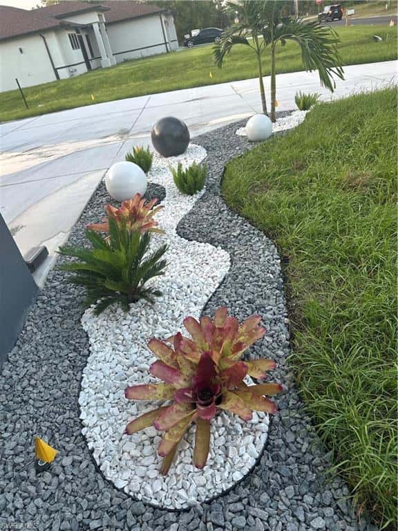 119 Moore Ave, Lehigh Acres, photo 9