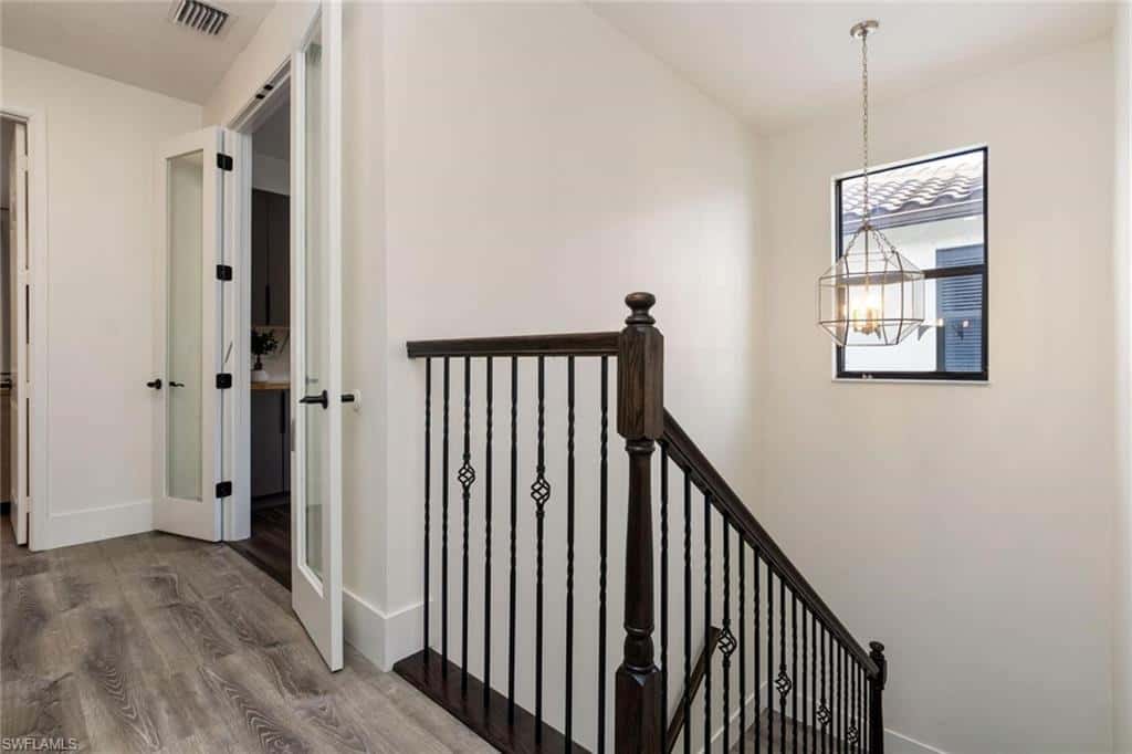 8785 Madrid Cir, Naples, photo 13