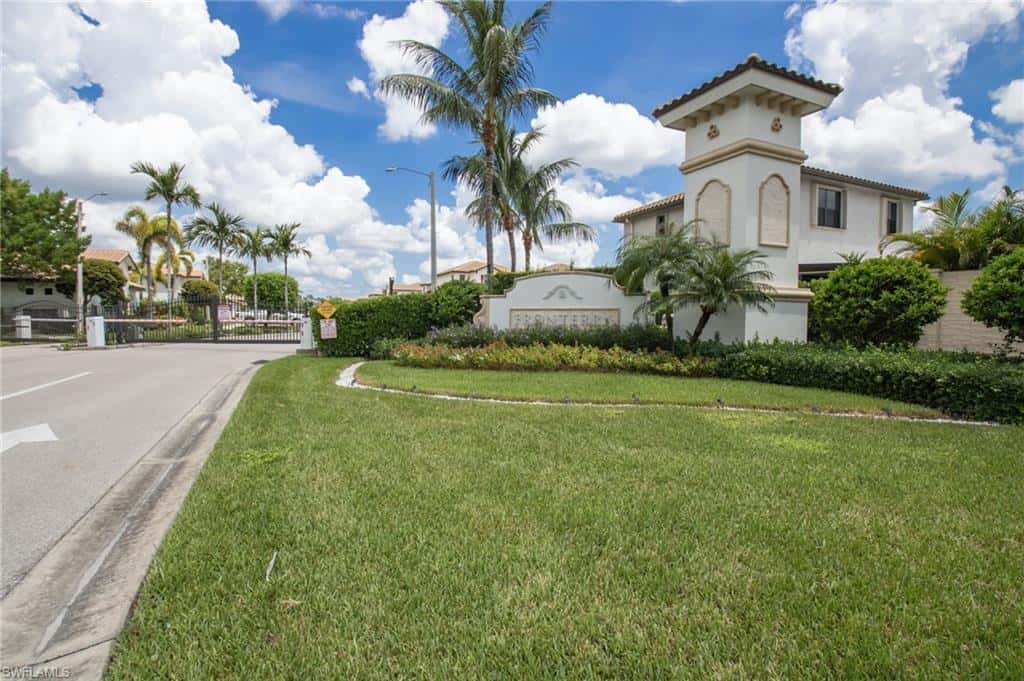8785 Madrid Cir, Naples, photo 28