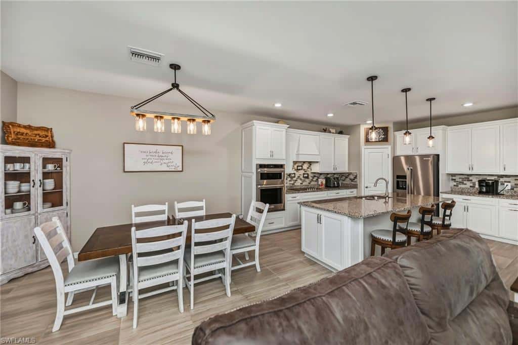 16241 Rosemallow Ln, Alva, photo 9