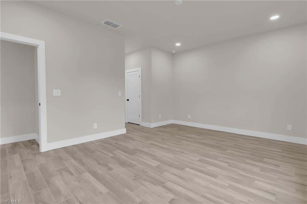 2704 37th St, Lehigh Acres, photo 27