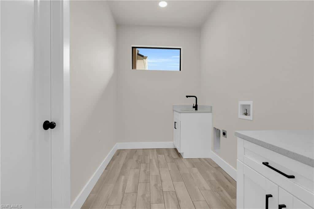 2704 37th St, Lehigh Acres, photo 22