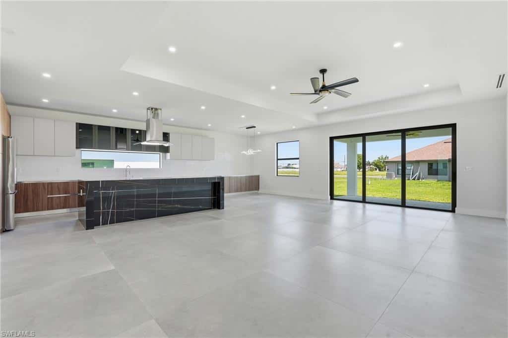 329 15th Ter, Cape Coral, photo 7