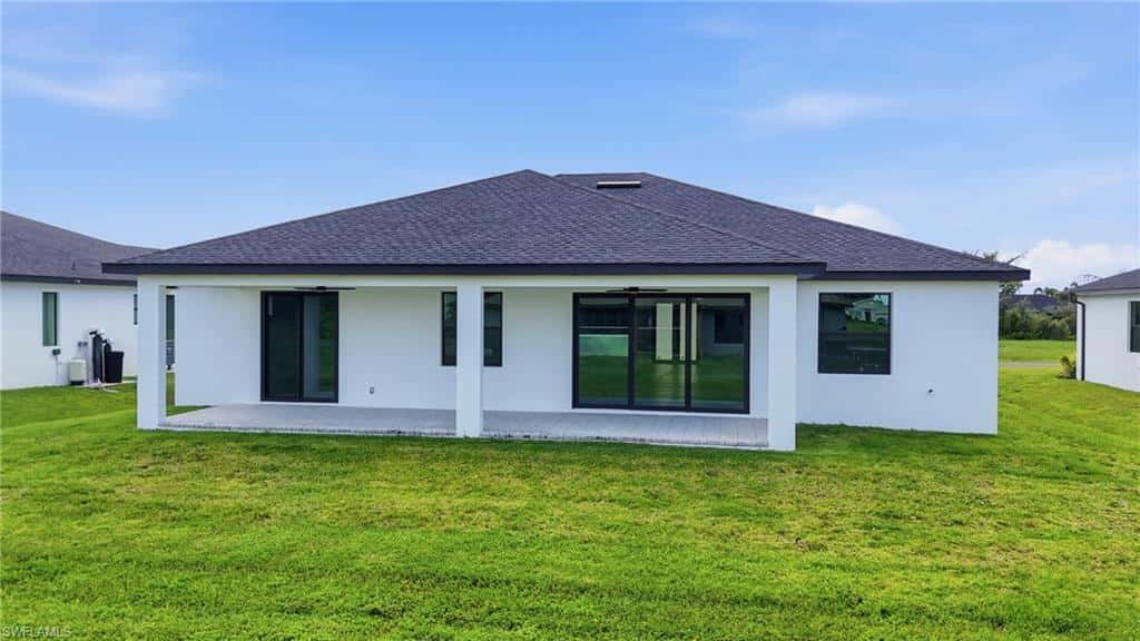 329 15th Ter, Cape Coral, photo 32