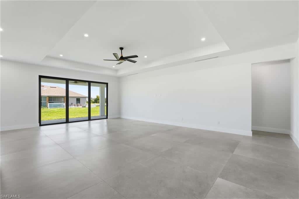 329 15th Ter, Cape Coral, photo 5
