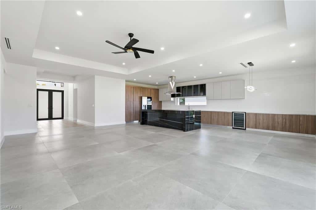 329 15th Ter, Cape Coral, photo 8