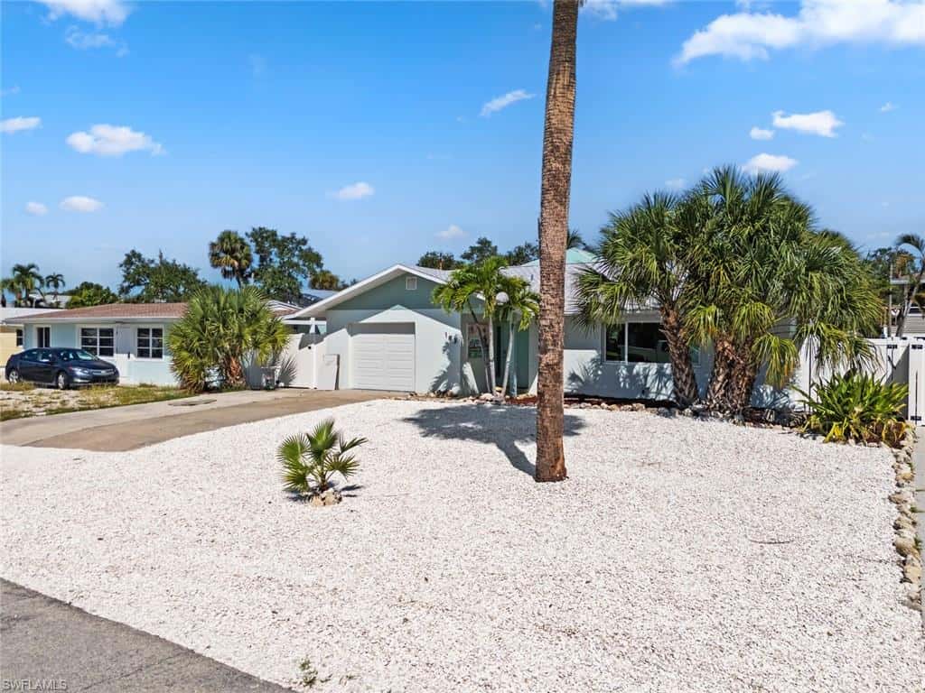 193 Hibiscus Dr, Fort Myers Beach, photo 42