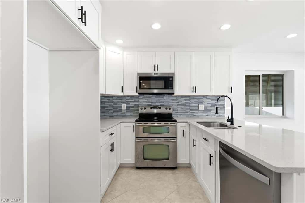 193 Hibiscus Dr, Fort Myers Beach, photo 16