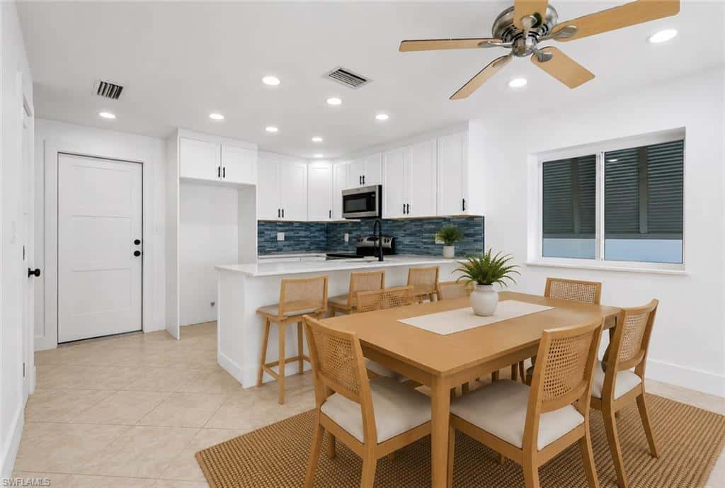 193 Hibiscus Dr, Fort Myers Beach, photo 12