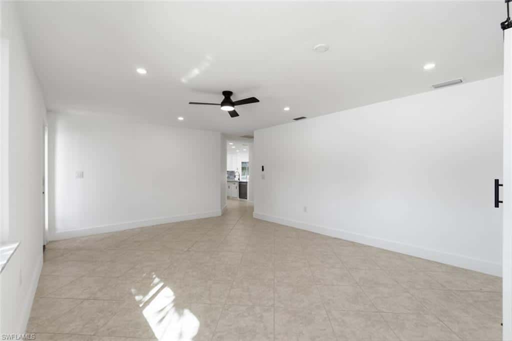 193 Hibiscus Dr, Fort Myers Beach, photo 9