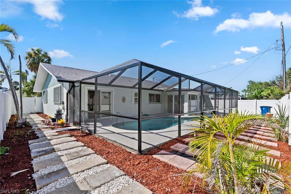 193 Hibiscus Dr, Fort Myers Beach, photo 21