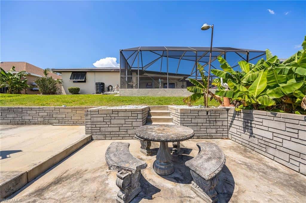 1334 12th Ter, Cape Coral, photo 42