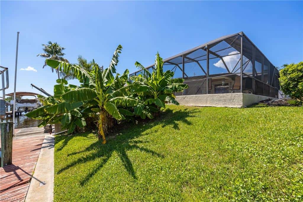 1334 12th Ter, Cape Coral, photo 43