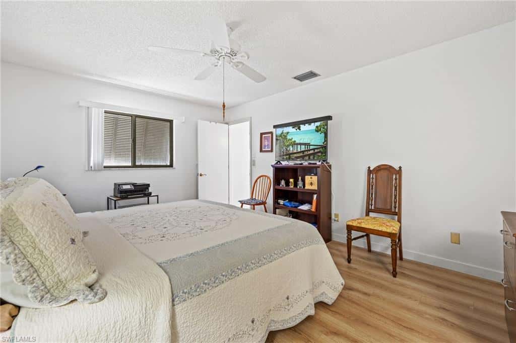 1334 12th Ter, Cape Coral, photo 22