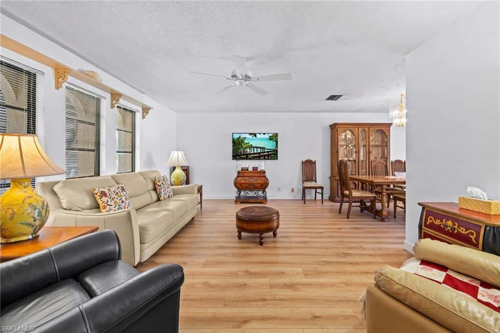 1334 12th Ter, Cape Coral, photo 5