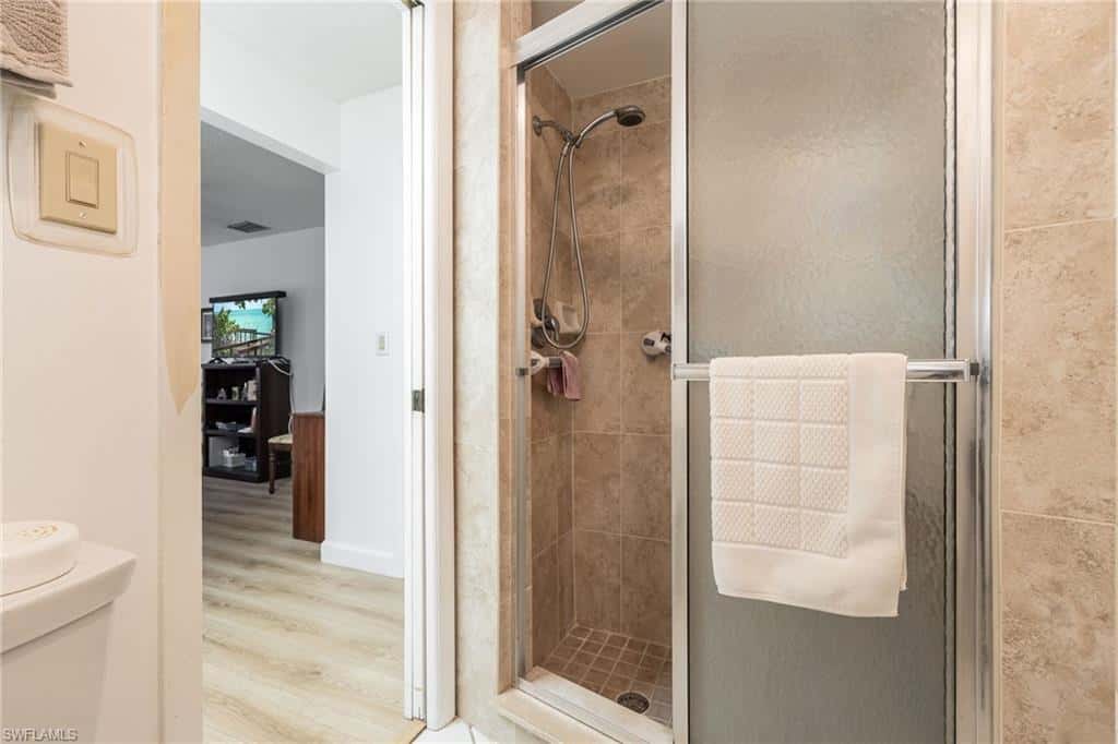 1334 12th Ter, Cape Coral, photo 24
