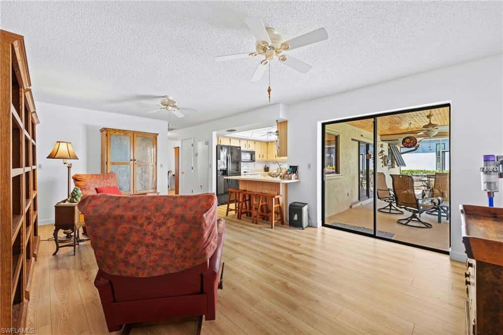 1334 12th Ter, Cape Coral, photo 19