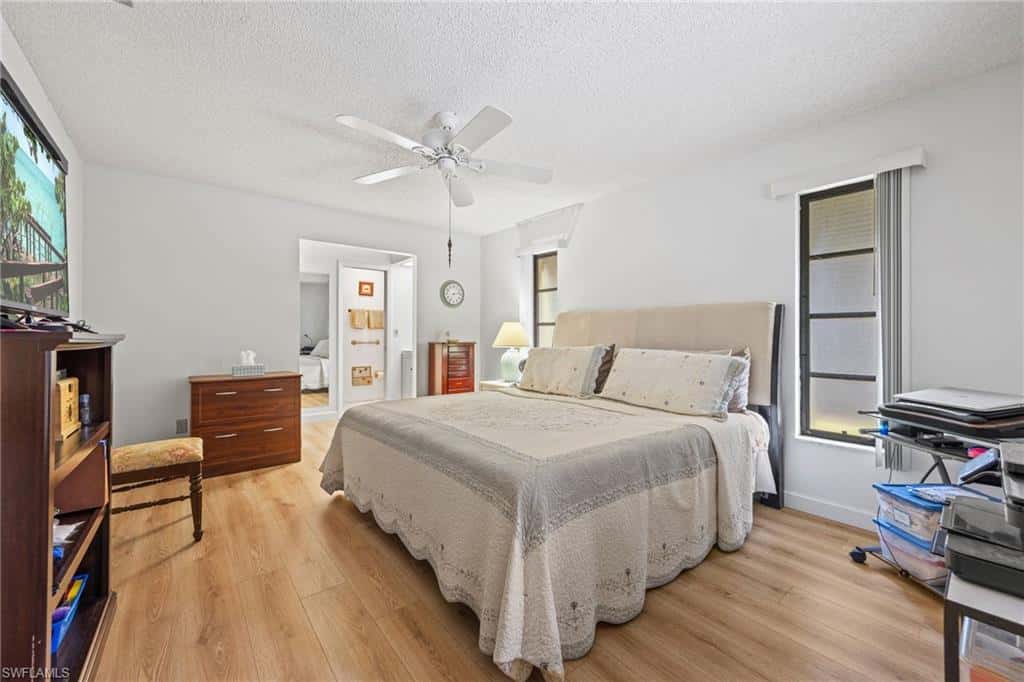 1334 12th Ter, Cape Coral, photo 21