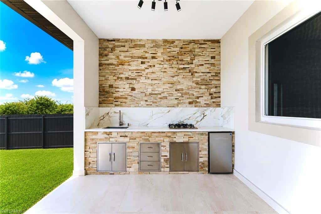 2903 4th St, Lehigh Acres, photo 26