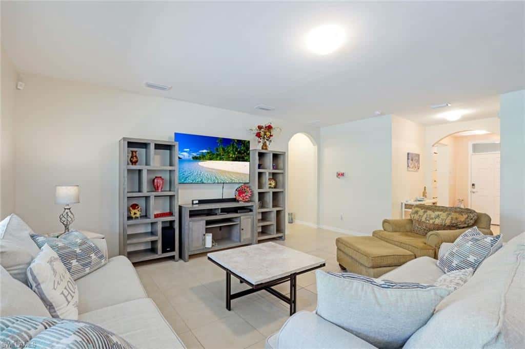 4831 18th Ave, Cape Coral, photo 4