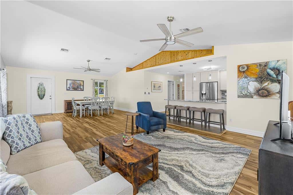 8500 Redwood Dr, St. James City, photo 12
