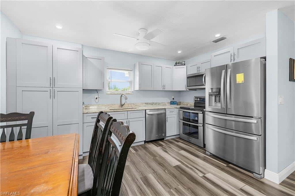 8500 Redwood Dr, St. James City, photo 38