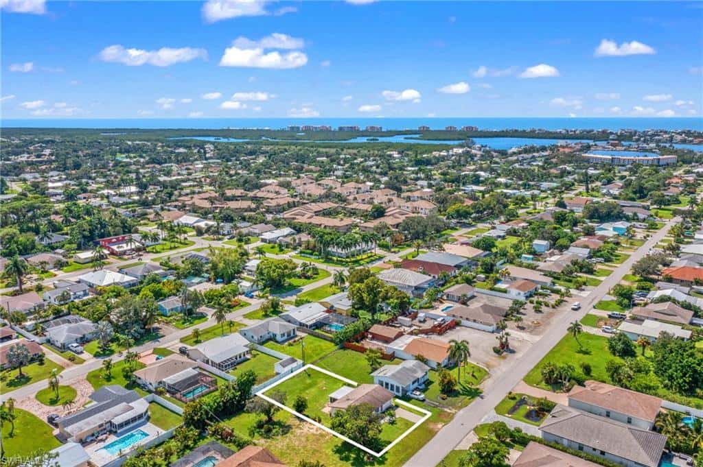 22 3rd St, Bonita Springs, photo 34