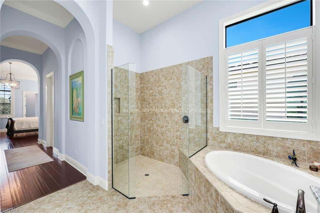 9461 Napoli Ln, Naples, photo 23