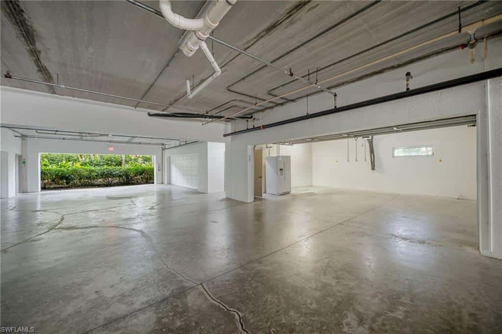 700 Bentwater Cir #103, Naples, photo 27