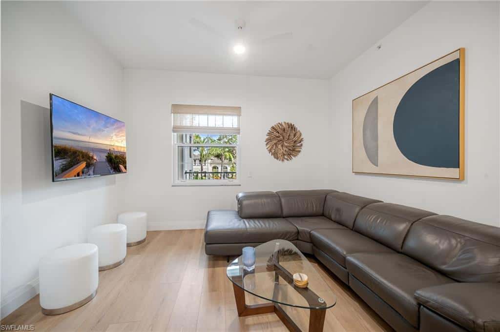 700 Bentwater Cir #103, Naples, photo 9