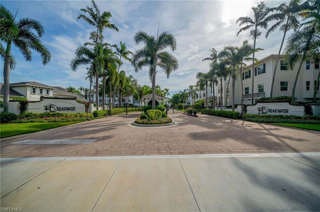 700 Bentwater Cir #103, Naples, photo 31