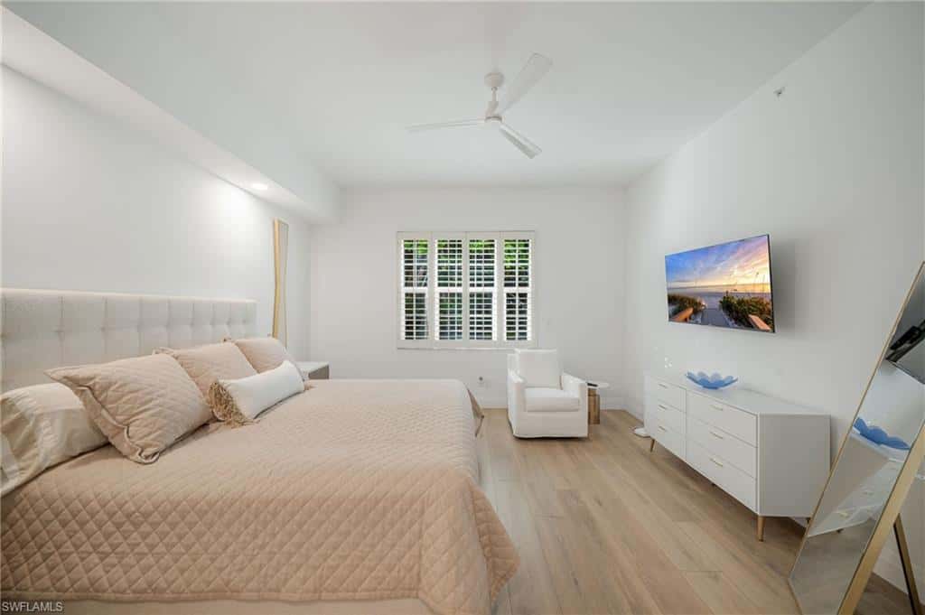 700 Bentwater Cir #103, Naples, photo 21