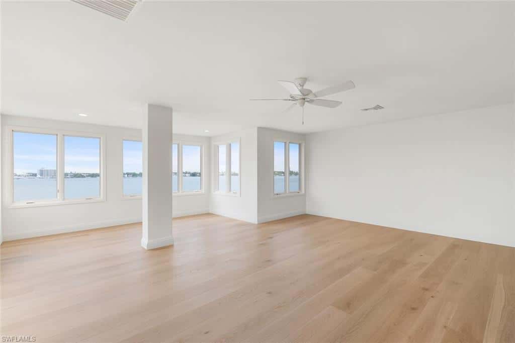 1535 Dolphin Ln, Naples, photo 22