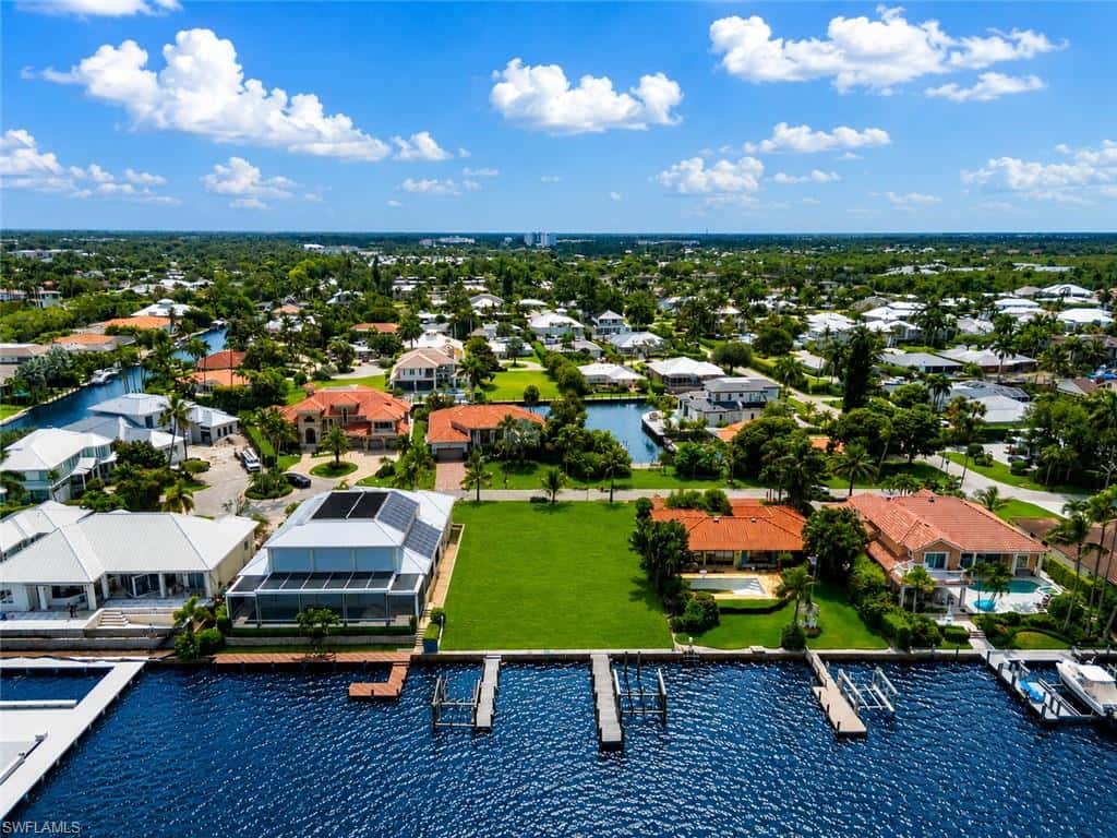 1535 Dolphin Ln, Naples, photo 7