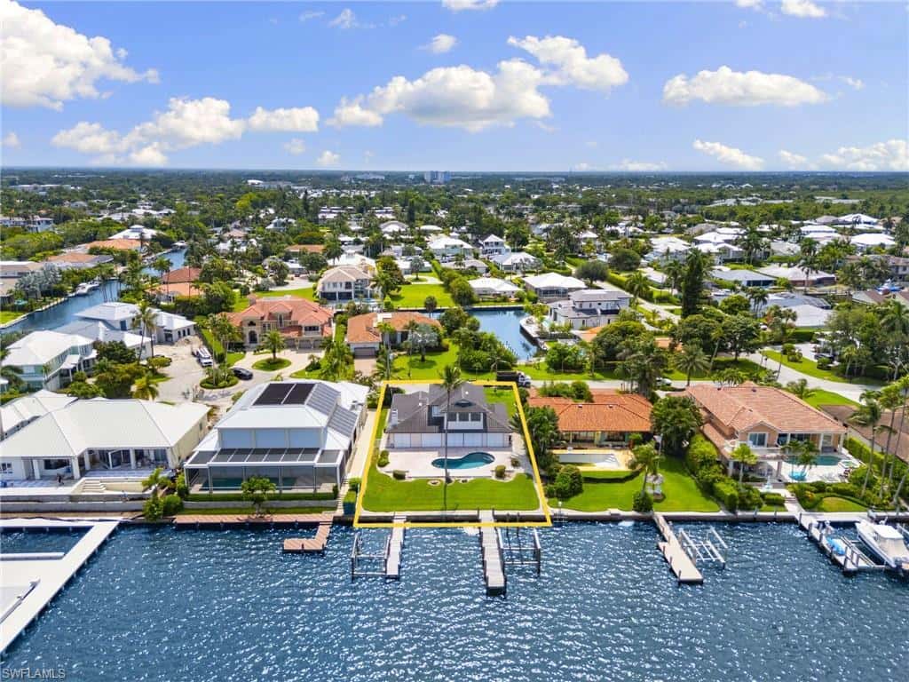 1535 Dolphin Ln, Naples, photo 10